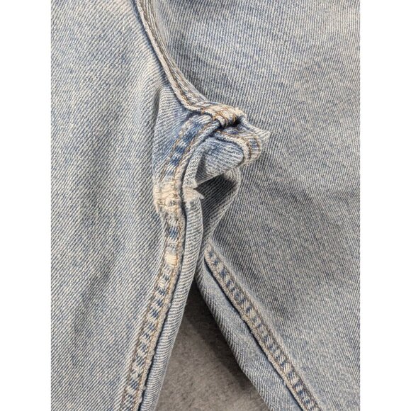 Vintage Levis 551 Jeans Womens SZ 4 Blue Relaxed Fit Tapered Leg Paper Tag Y2K - Picture 4 of 16